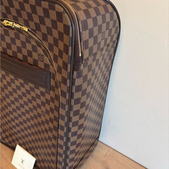 Authentic Louis Vuitton pegase 55 damier ebene - Picture 3 of 9